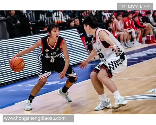 广州篮球队与武汉篮球队赛后状态分析与复盘探讨